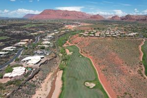 Entrada 18th Fairway Aerial